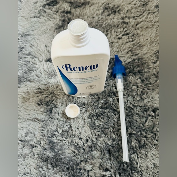 MELALEUCA Renew Intensive Skin Therapy Lotion  - 20 oz with pump - Picture 3 of 4